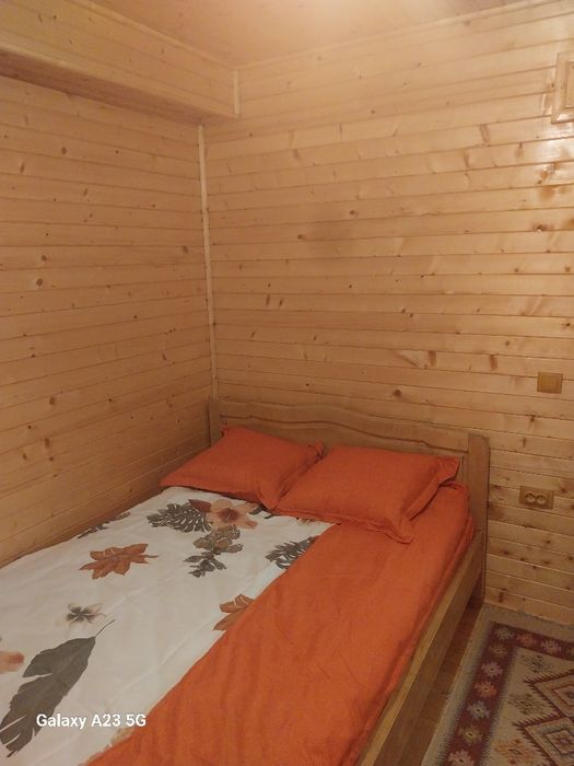 Închiriez cabana de craciun si revelion pentru 12 persoane, 5500