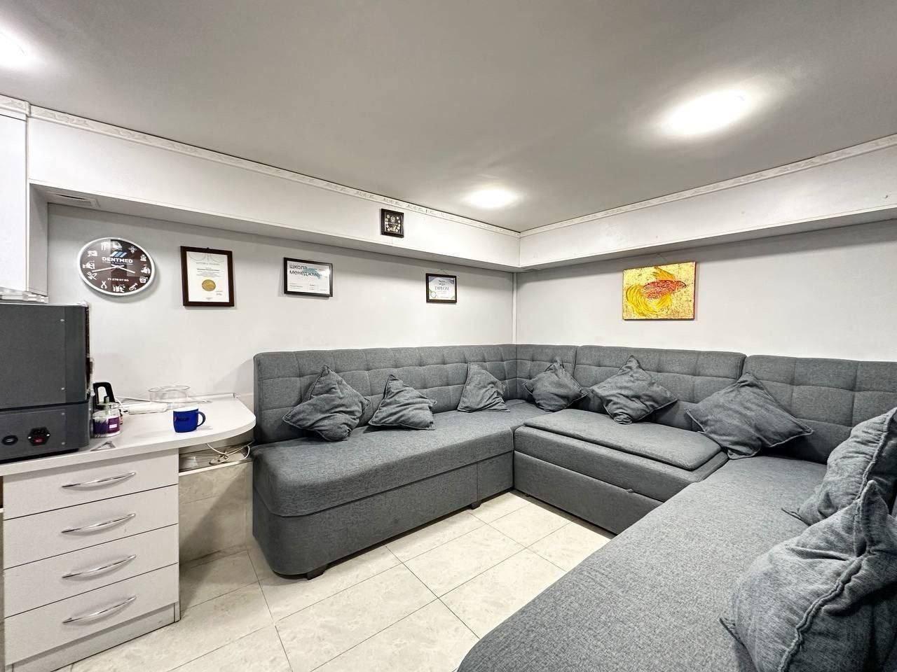 Nejiloy sotiladi chilonzor tumani 56m² 1 ataj
