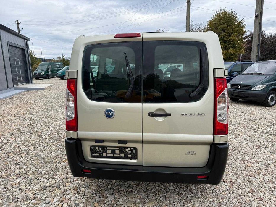 Fiat scudo 9 locuri