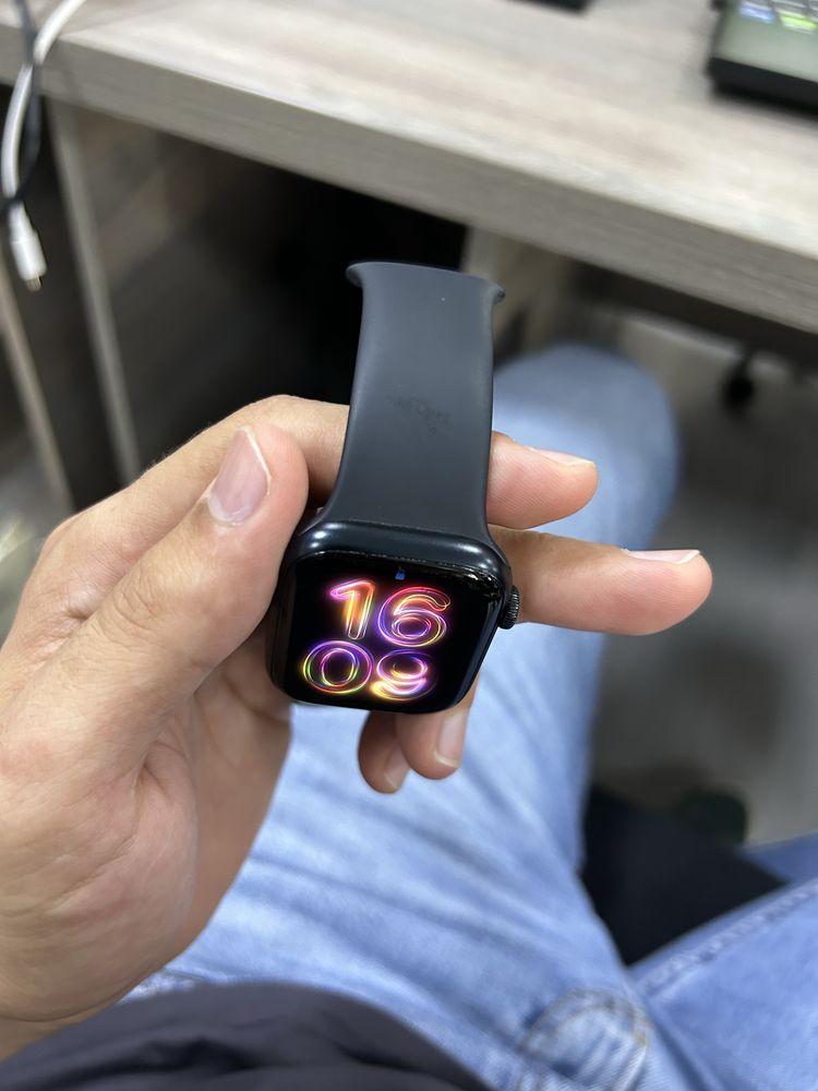 Apple watch series 7 45mm