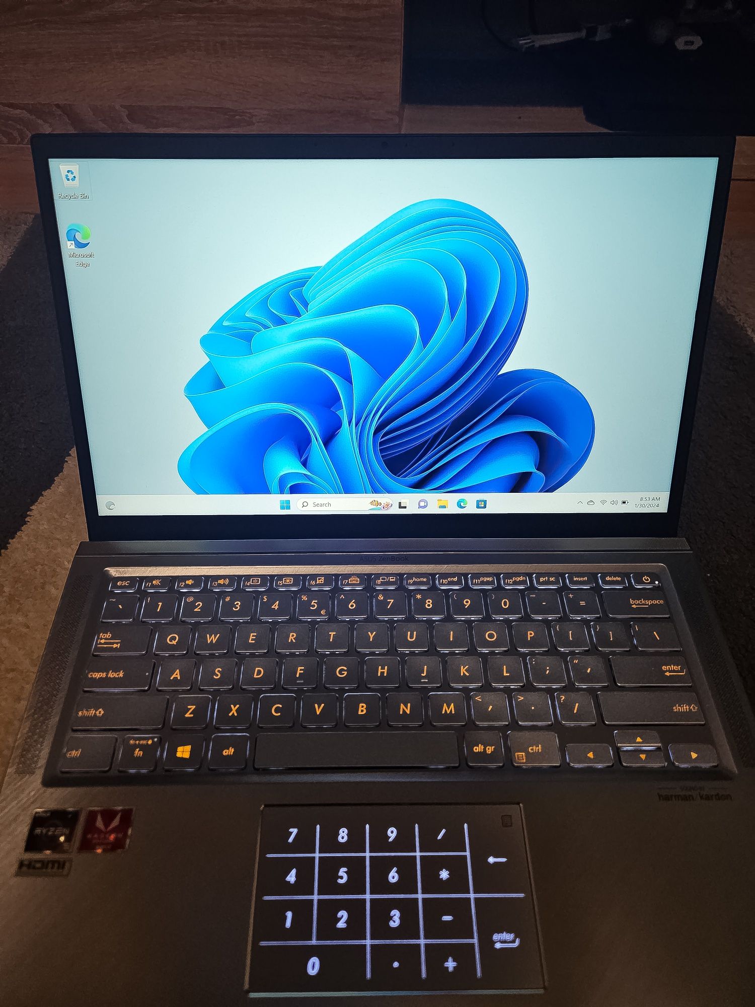 Laptop ultraportabil ASUS ZenBook 14 UM431DA