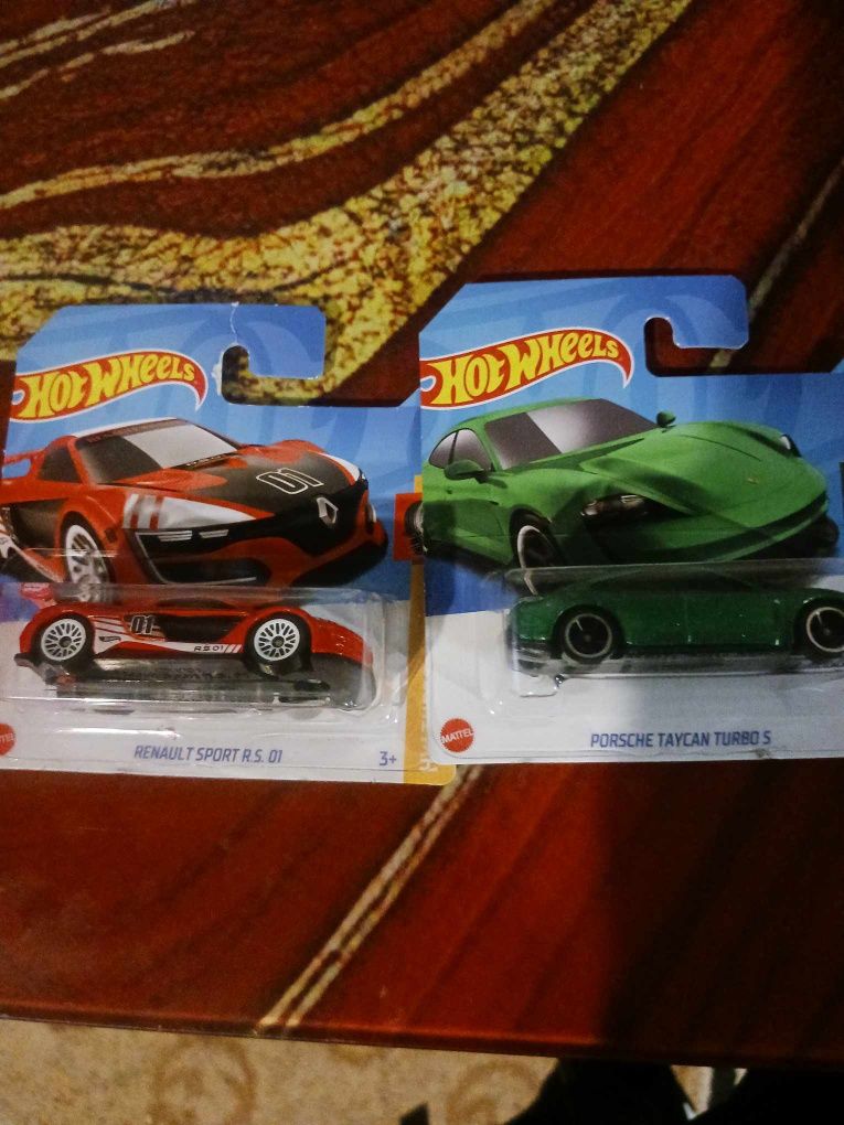 Mașinuțe Hotwheels