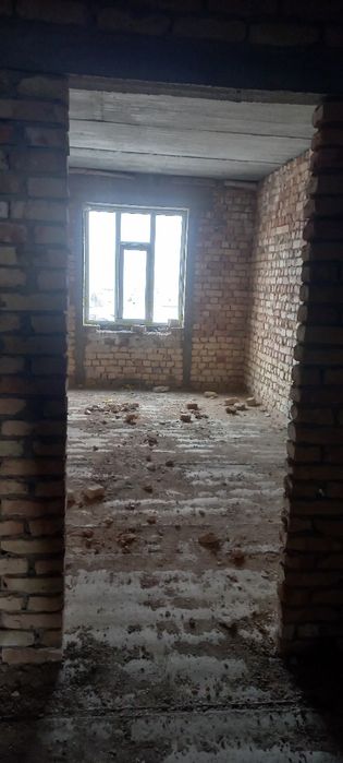 Kvartera sotiladi qiziltepadan 100 kv