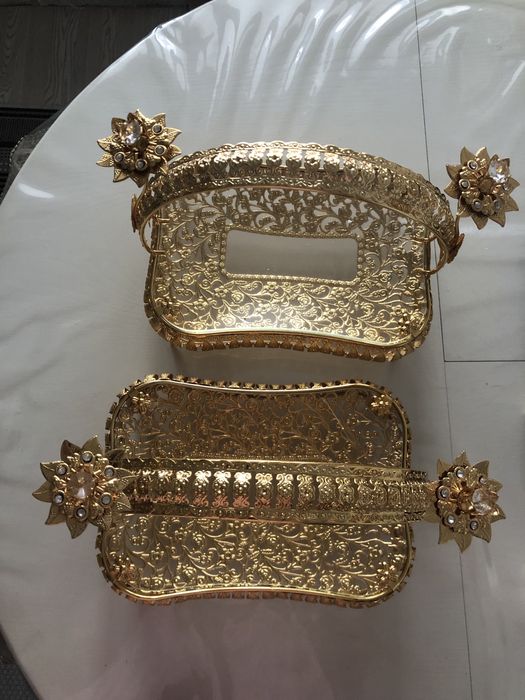 Тортовницы,пирожницы,конфетницы,фруктаницы