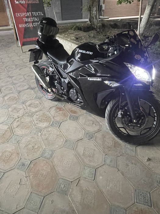 Продается мотоцикл Kawasaki