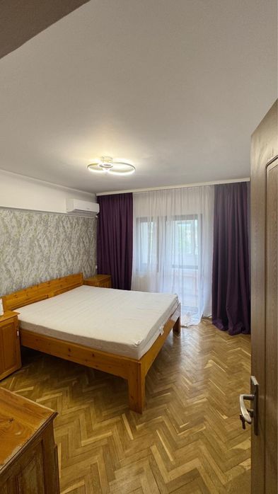 Inchiriez apartament 3 camere independentei umf central