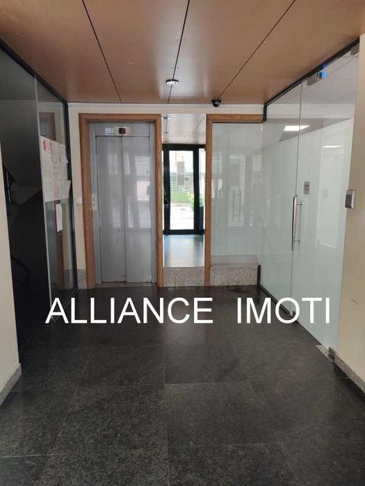 Продава се Двустаен апартамент в София, Зона Б-18 - 75 кв.м за 2567 €/кв.м - Снимка #15