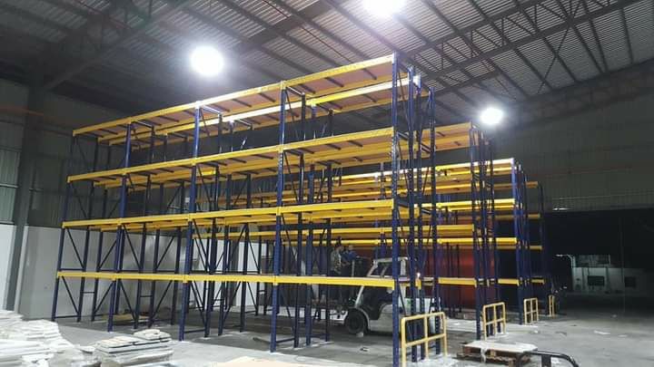 Rafturi metalice 780 × 34*654