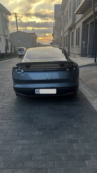 Lynk&Co Z10 (lynkco zeekr)