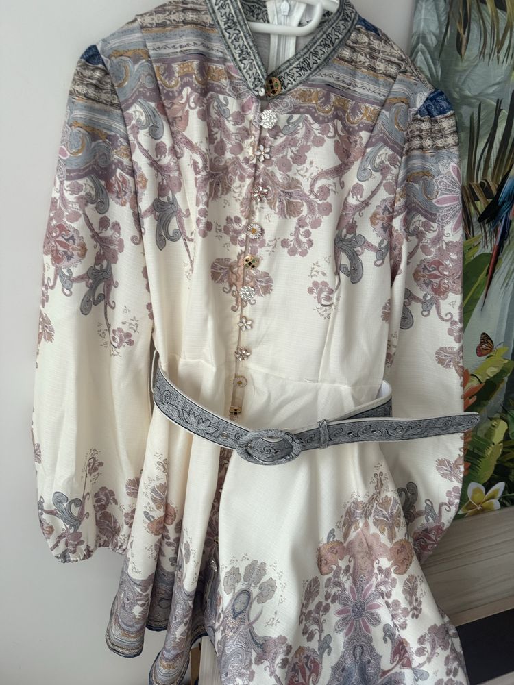 Дамски рокли Junona, Zara, Calvin Klein, Orsay Guess