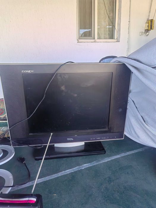 Продам телевизор