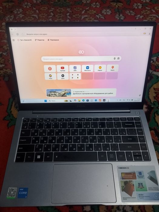 Notebook Infinix core 13 sotiladi.
