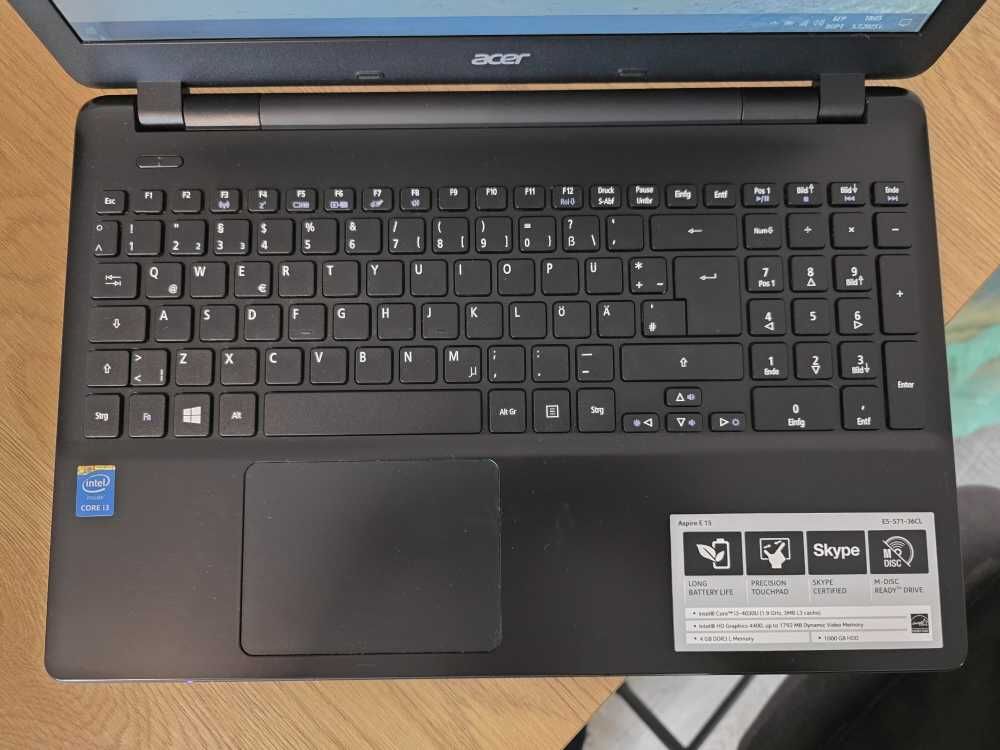 acer e5-571 i3, 1000гб хард 7 часа батерия
