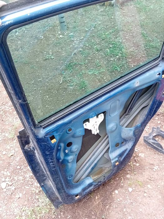 Usi Seat Alteea dreapta
