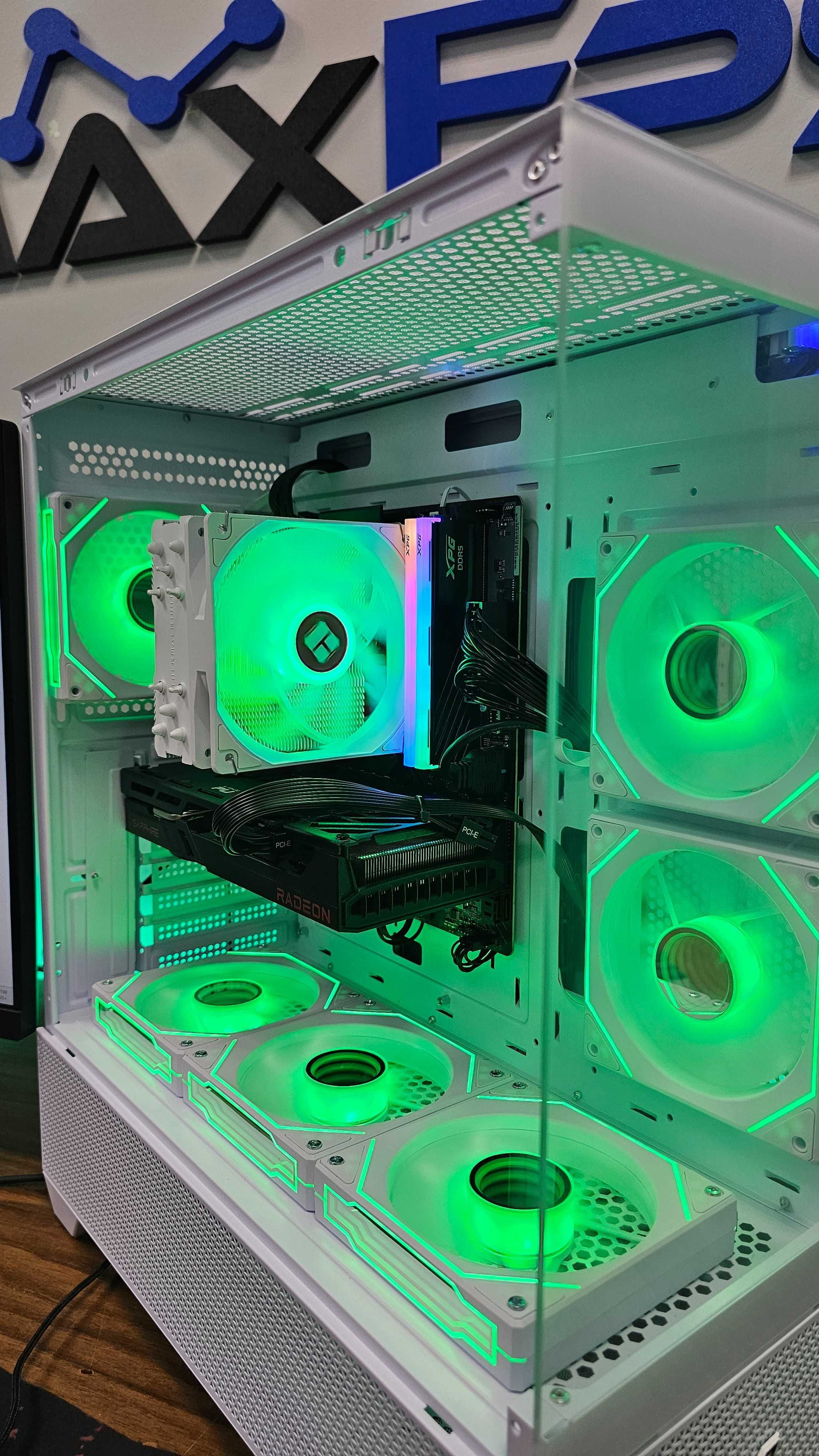 НОВО! RTX 5060 8GB, Intel i5-14600KF, 32GB RAM Геймърски компютър