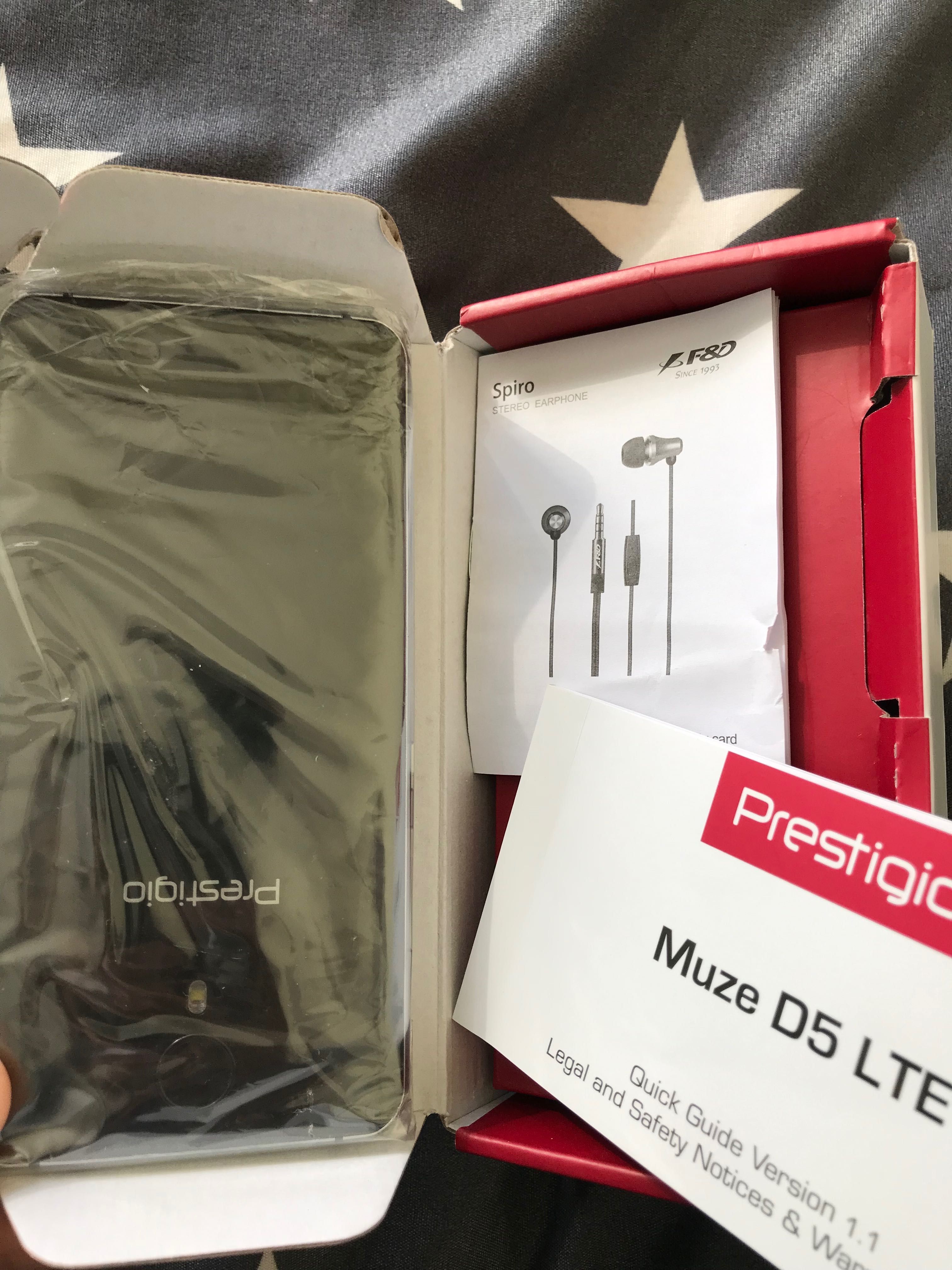 Смартфон PRESTIGIO Muze D5 LTE