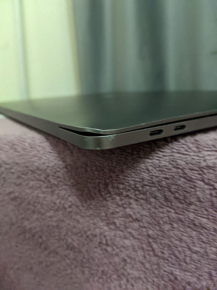 MacBook pro 15 А1707