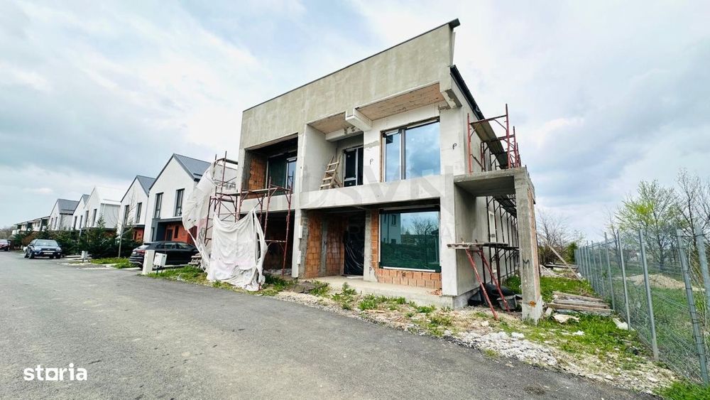 Vila individuala de vanzare Laguna Albastra