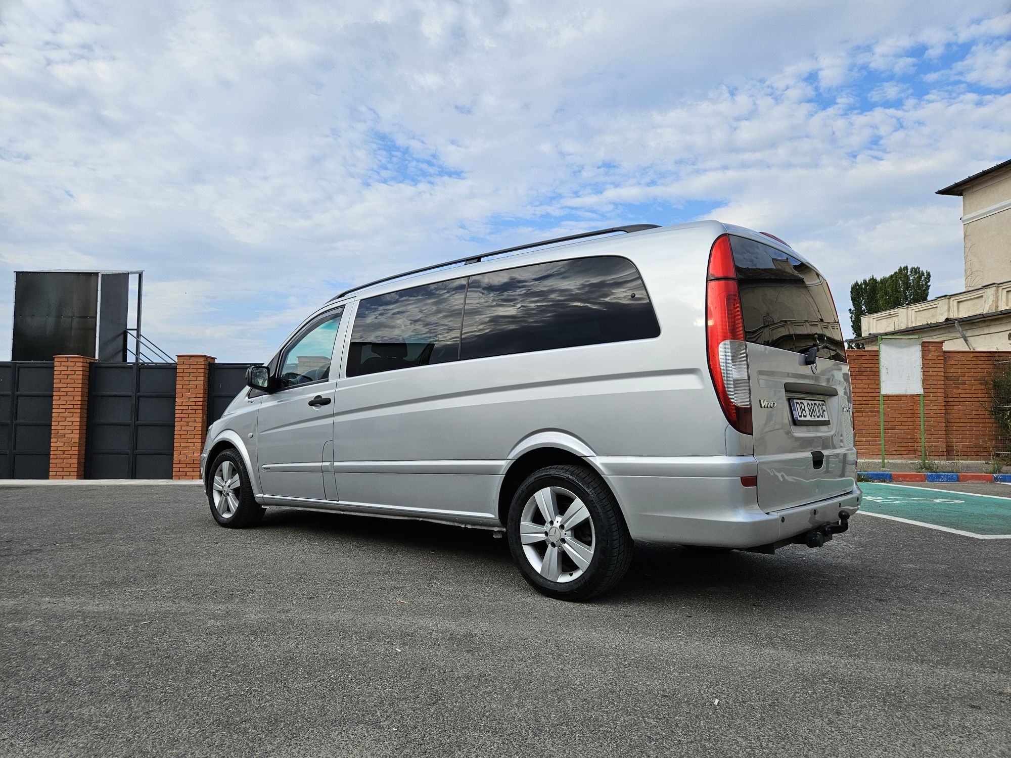 Mercedes Vito extra lung !