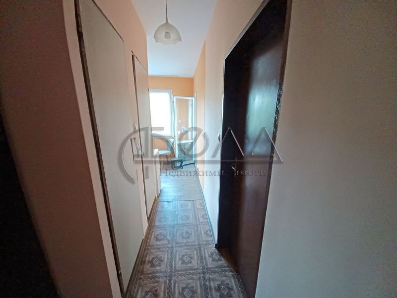 Продава се Двустаен апартамент в София, Сухата река - 67 кв.м за 2015 €/кв.м - Снимка #3