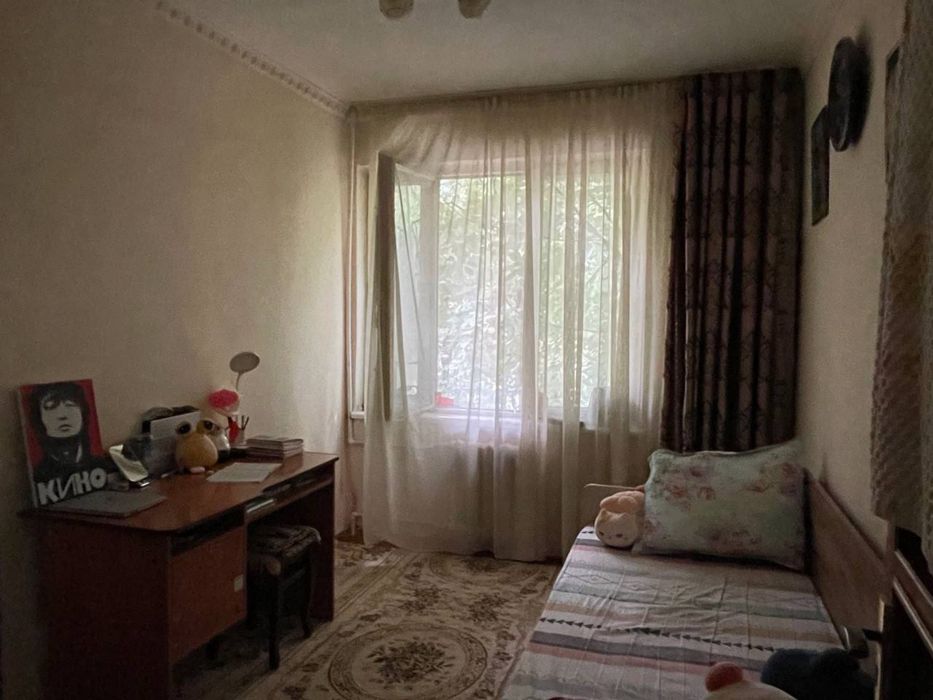 Ц-4 3/3/4 Кирпич Срочно балкон-2/6 70квм