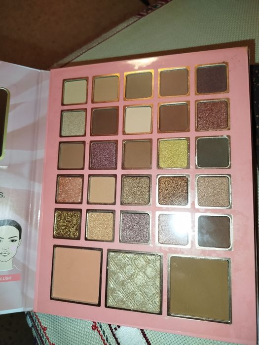 Нови палитри bellapiere