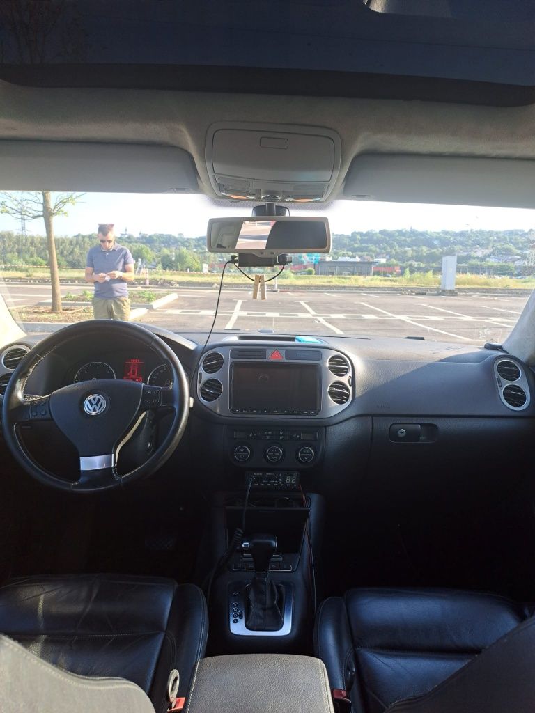 Se vinde wolkswagen tiguan  2009