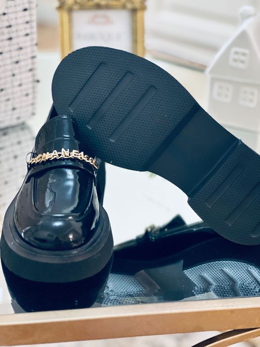 Pantofi tip Chanel