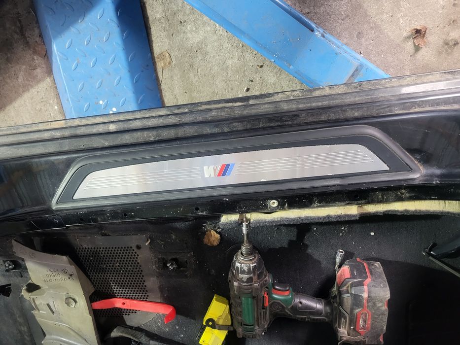 М лайсни за BMW F01