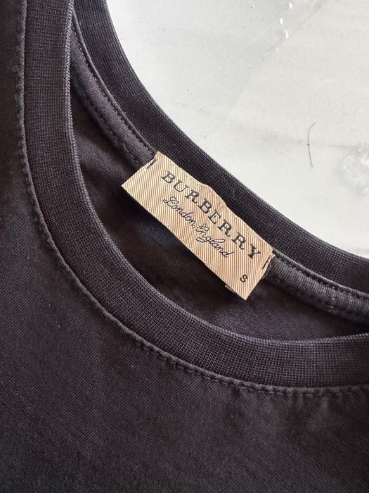 Дамска Черна тениска Burberry