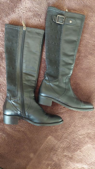 Дамски ботуши и боти