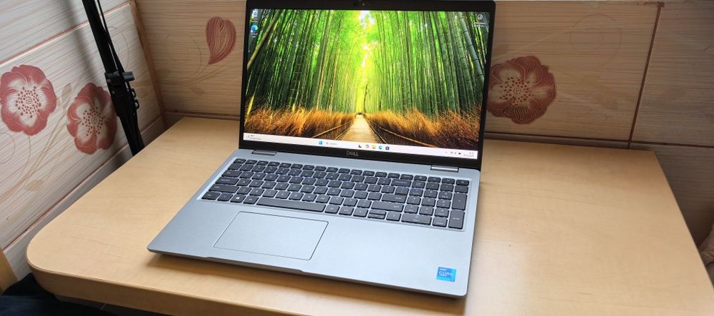 Laptop Dell Latitude 5521__i7 11850H vPRO, 32GB DDR4, 512GB SSD_NOU__