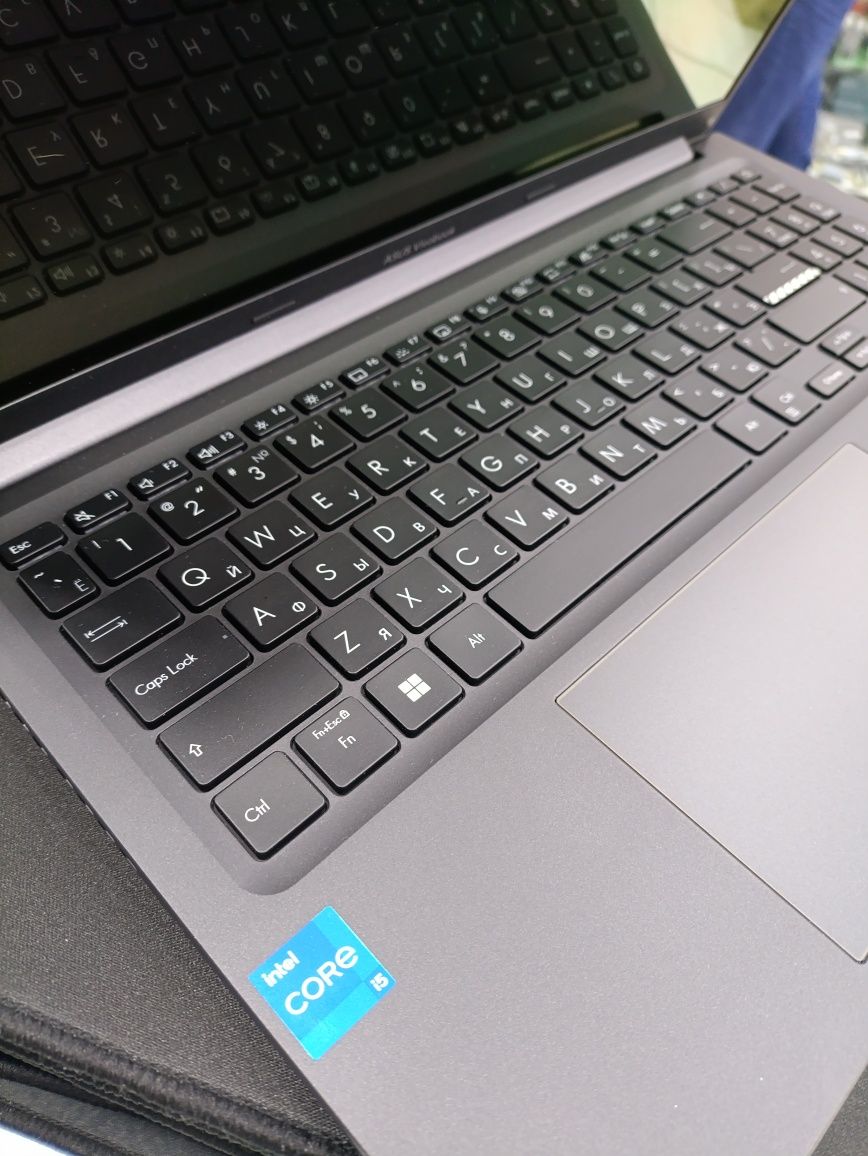 Noutbuk ноутбук Asus vivobook 15 OLED Core i5-12500H Bepul yetkazish