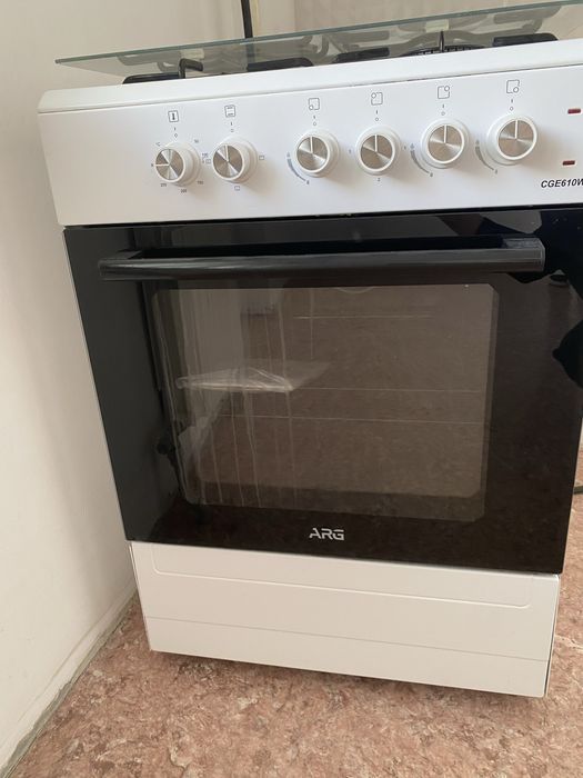 Срочно продам газовую плиту