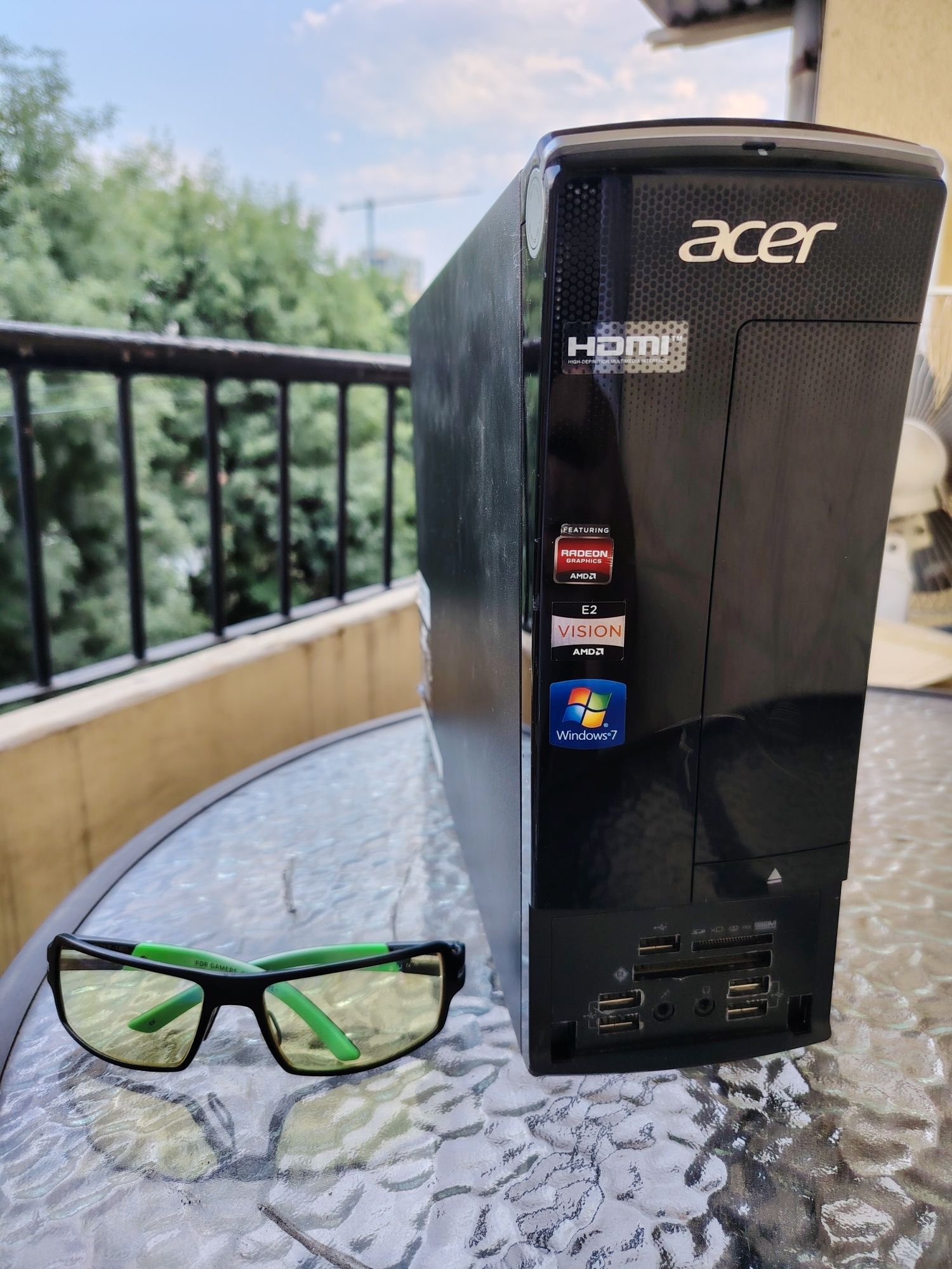 БАРТЕР ЗА PLAYSTATION 4 ! Компютър Acer + Геймърски очила GUNNAR Razer