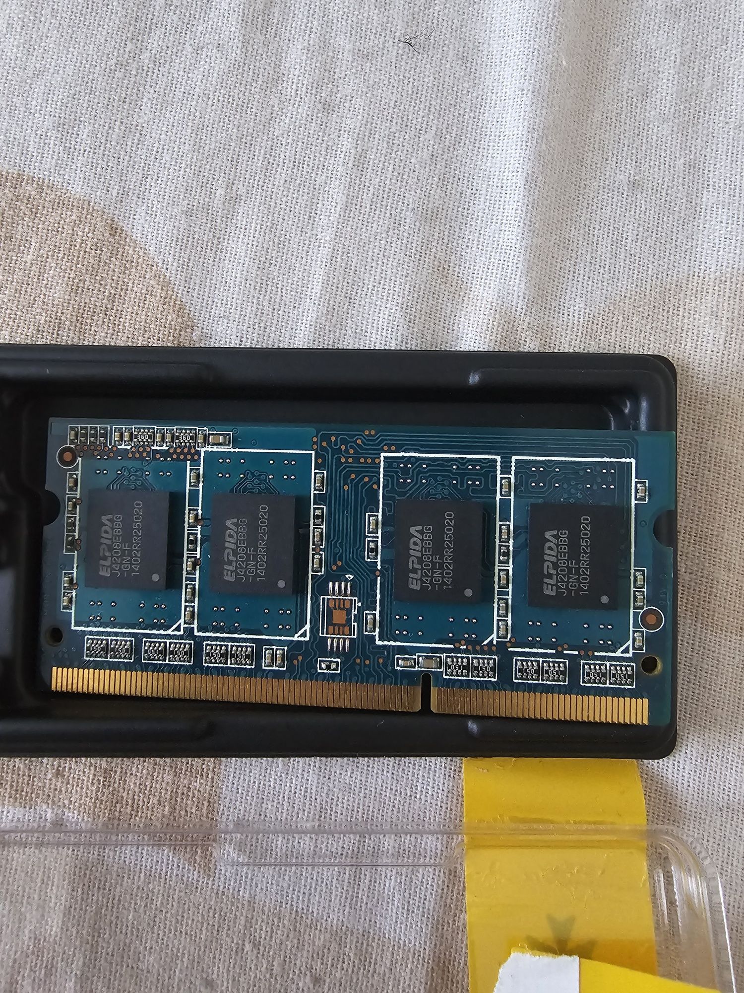 Memorie RAM Sodimm 1600 MHz PC3-12800, 4Gb
