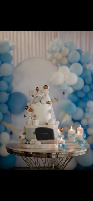 Macheta tort astronauti