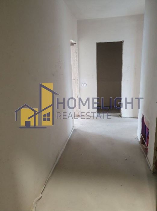 Продава се Тристаен апартамент в София, Красно село - 121 кв.м за 2273 €/кв.м - Снимка #2