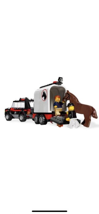 Lego Hard to Find 7635 Masina cu trailer pentru cai