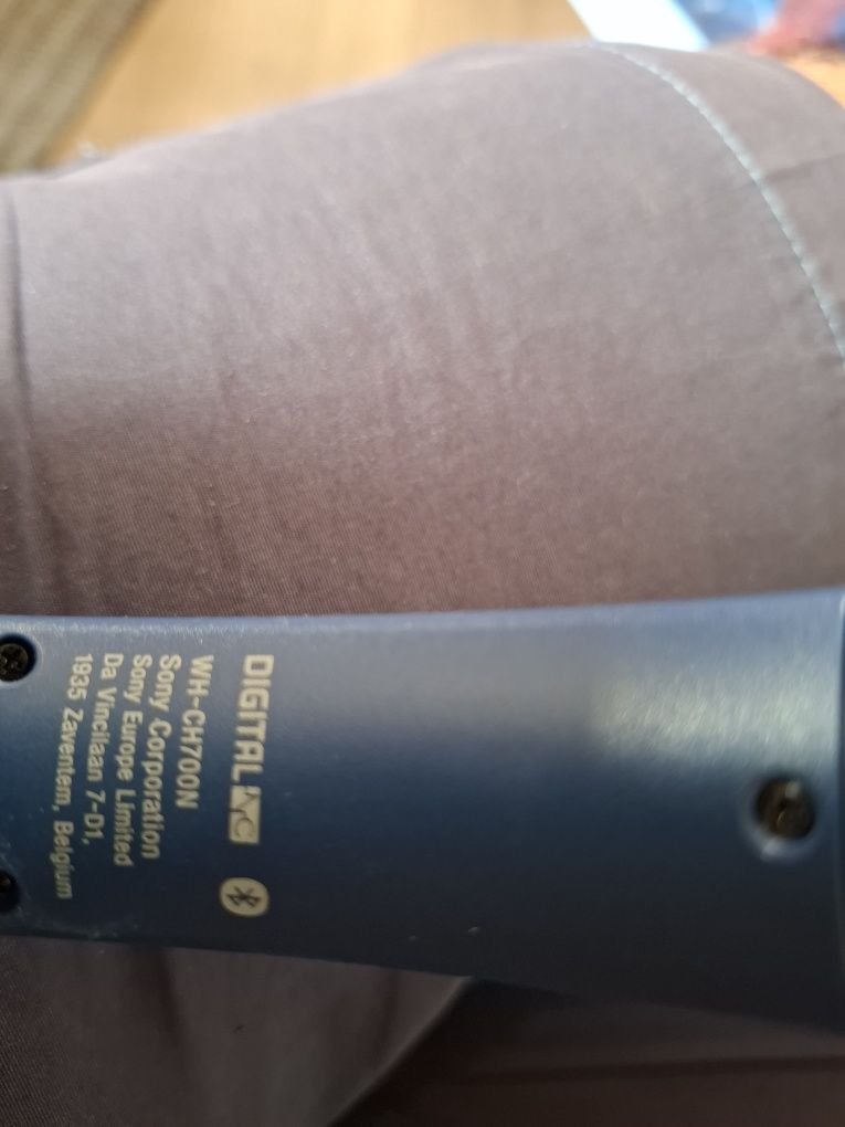 Слушалки sony ch700n