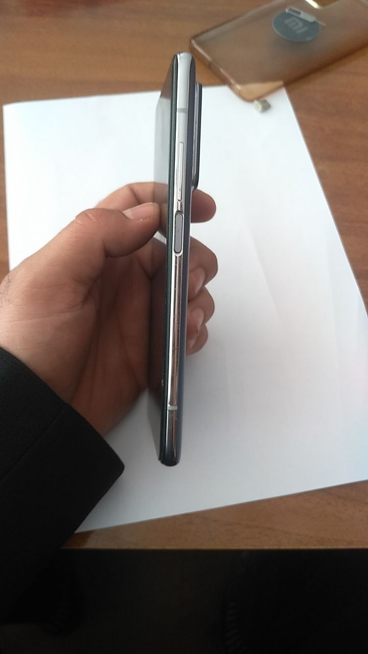 Mi 10T pro 8/128 5g sotiladi. 260$ kelishamiziz.