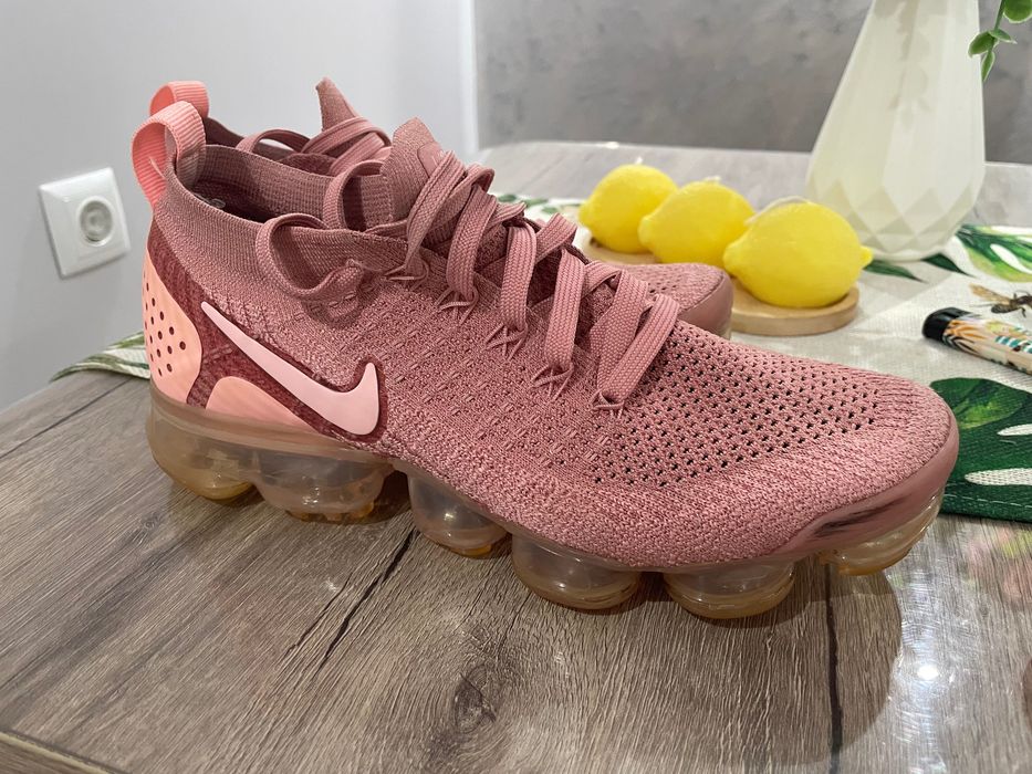 Оригинални Nike 38.5