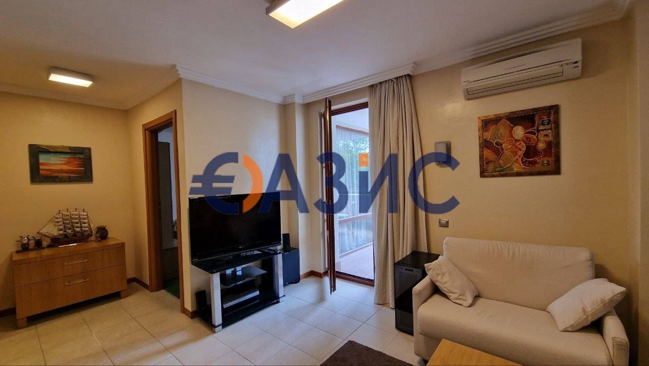 Апартамент с 2 спални, 2 ет., "Емералд", Равда, България, 138.28 кв. м