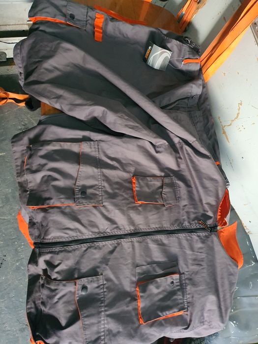 Нов работен панталон и яке