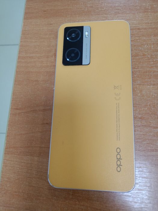 Продается телефон оппо