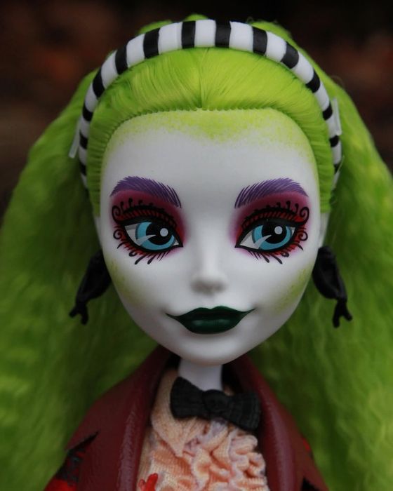 Битлджус и Лидия monster high