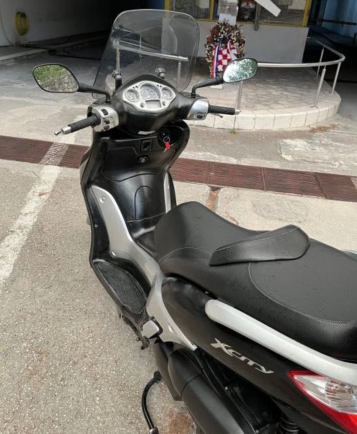 Yamaha X-City 250 / X city 250 на ЧАСТИ