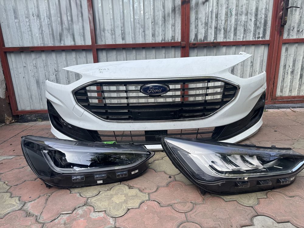 Bara fata / far dreapta FULL LED XENON Ford Focus 4 2022/2023