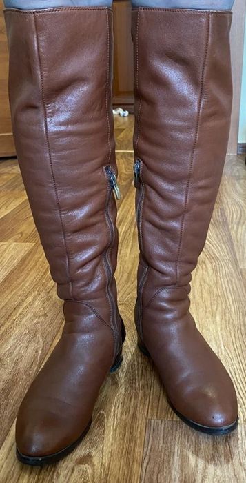 Продам зимние сапоги, натуральная кожа и замша, в отличном состоянии