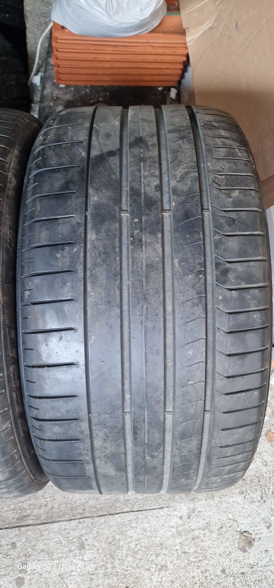 315/30/21 Pirelli P Zero PZ4 NO